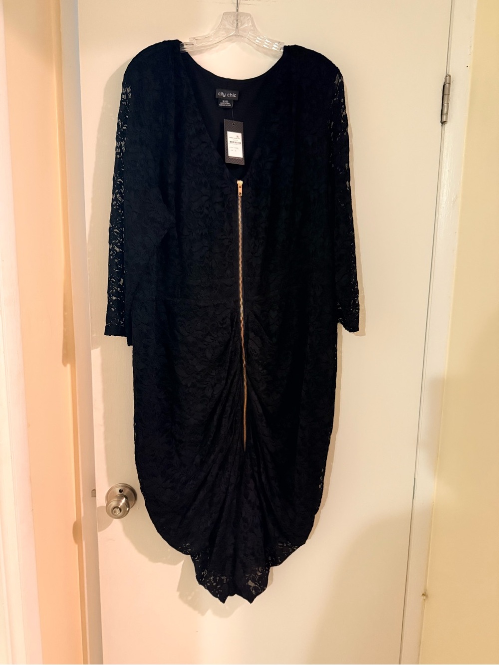 NWT City Chic Black Lace Zip Dress XL/22 Plus Size